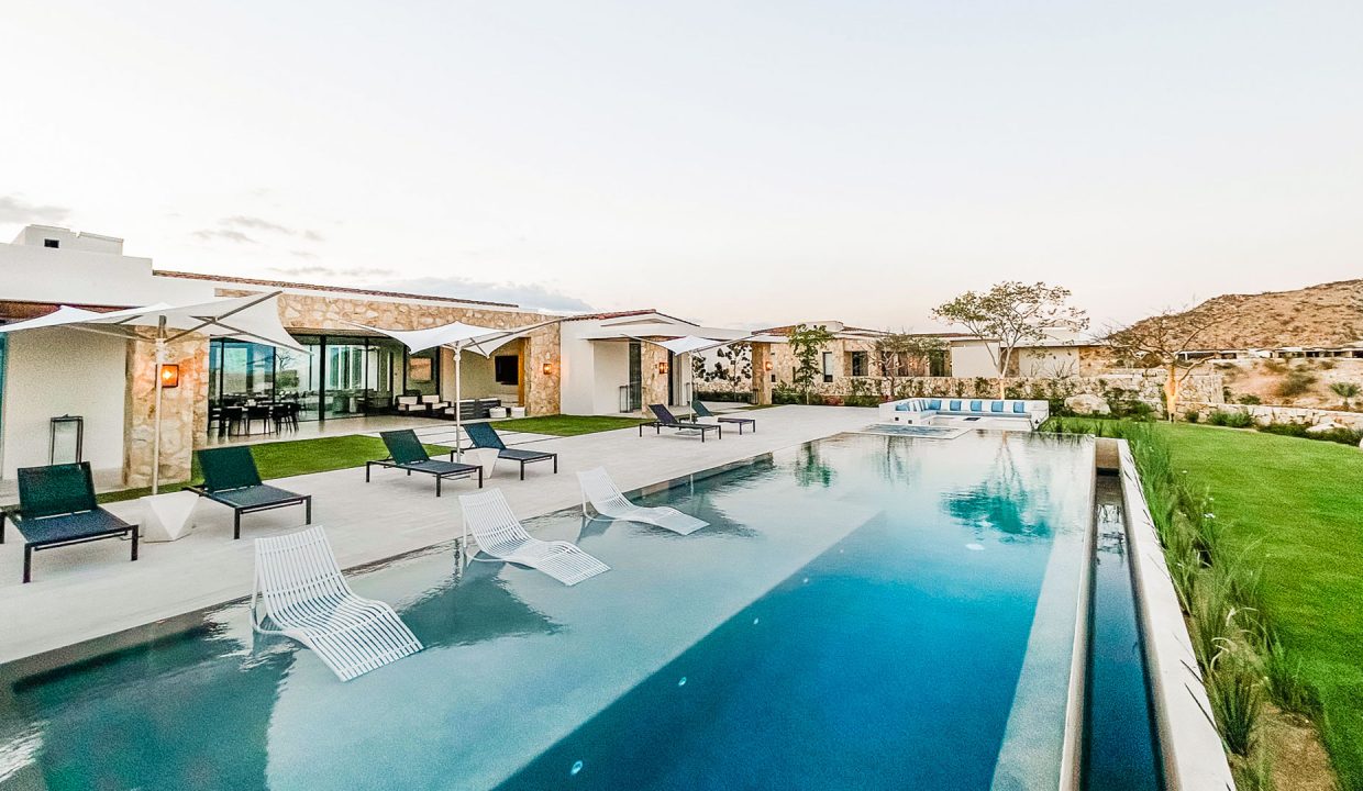 Search Querencia Real Estate Property Listings